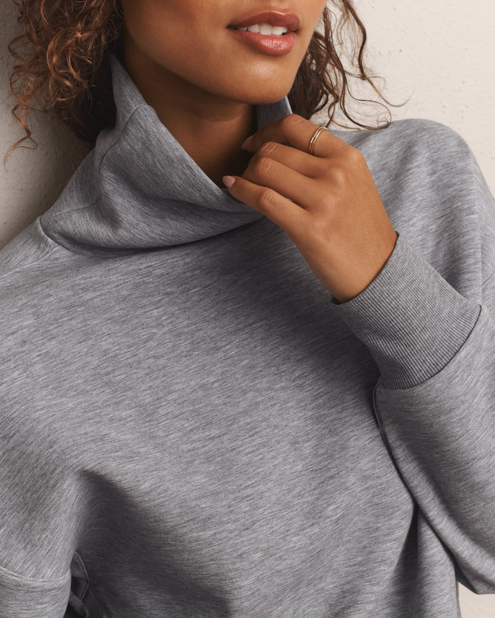 Rhone - Women's Dreamglow Mock Neck