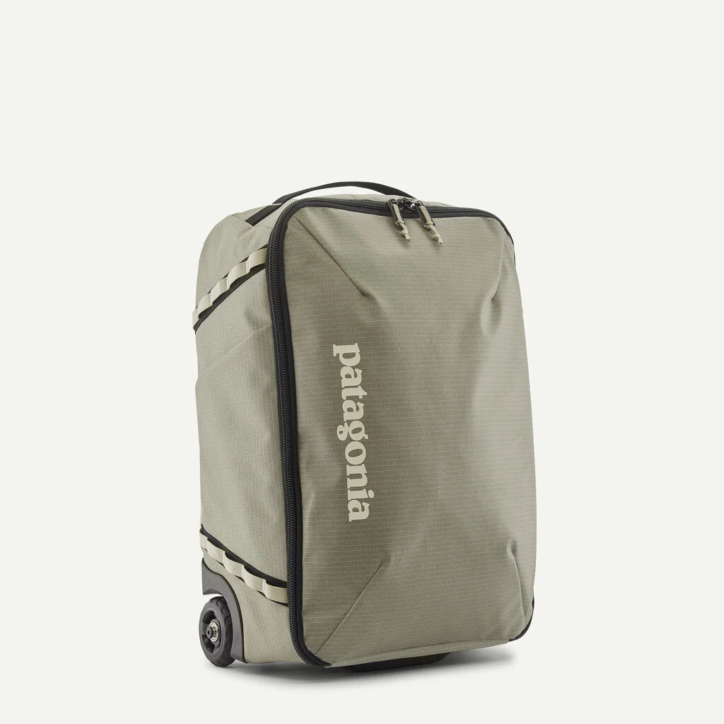Patagonia : Black Hole® MLC® Wheeled Duffel 34L (USE CODE TRVL50 for 50%off)