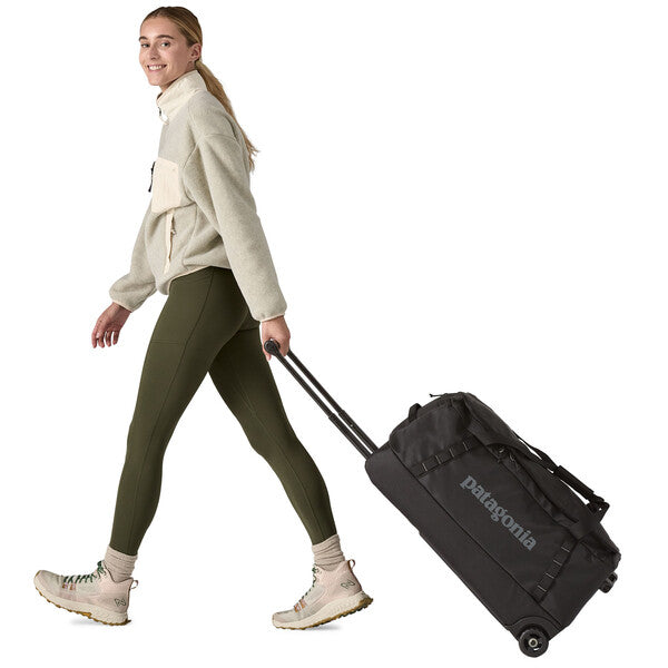 Patagonia Black Hole® Matte Wheeled Duffel 70L Black