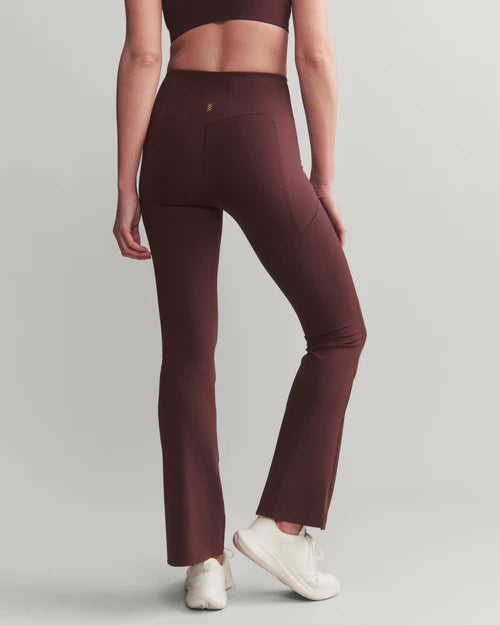 Rhone - Women's Revive Flare Legging