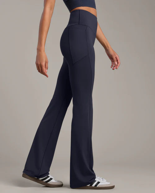 Rhone - Women's Revive Flare Legging