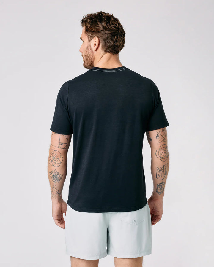 Vuori - Current Tech Tee