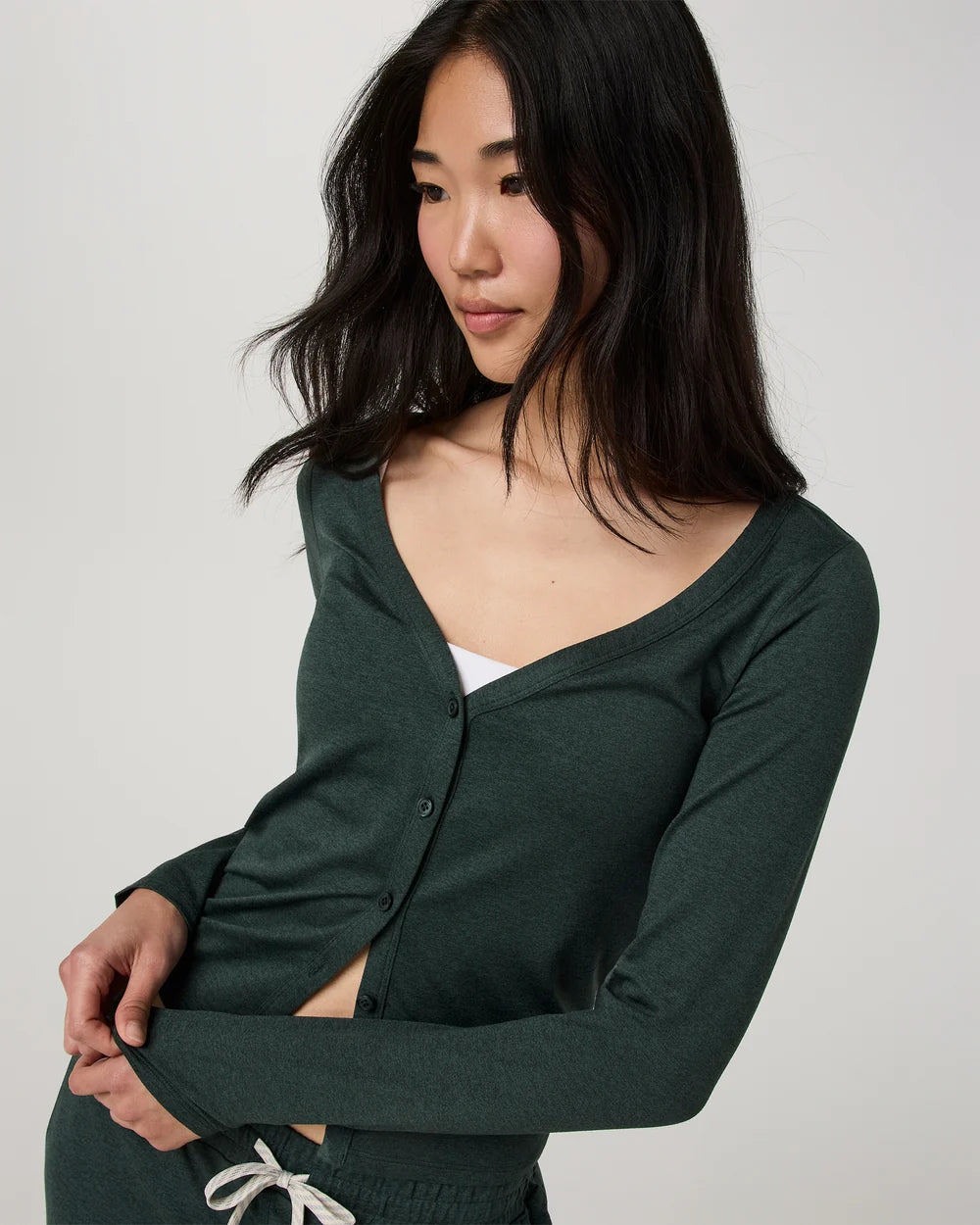 Vuori - Long Sleeve Halo V-Neck Cardigan