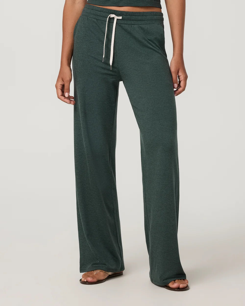 Vuori - Halo Essential Wideleg Pant