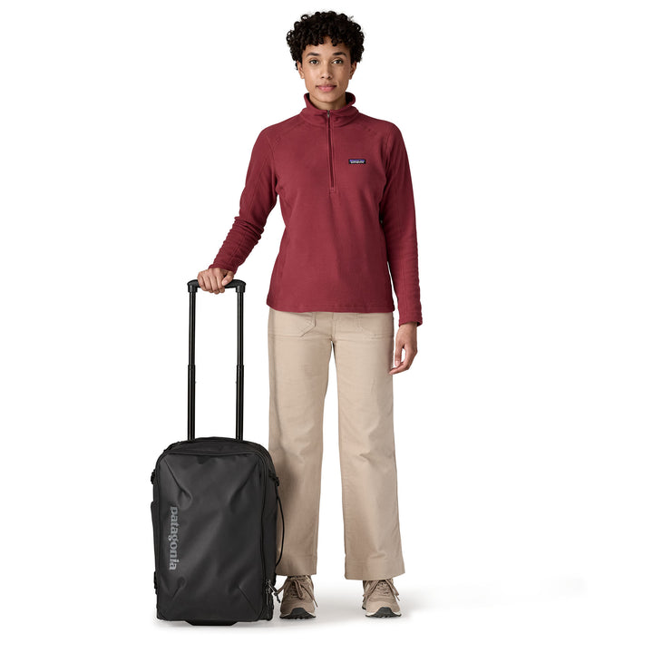 Patagonia : Black Hole® MLC® Wheeled Duffel 34L (USE CODE TRVL50 for 50%off)